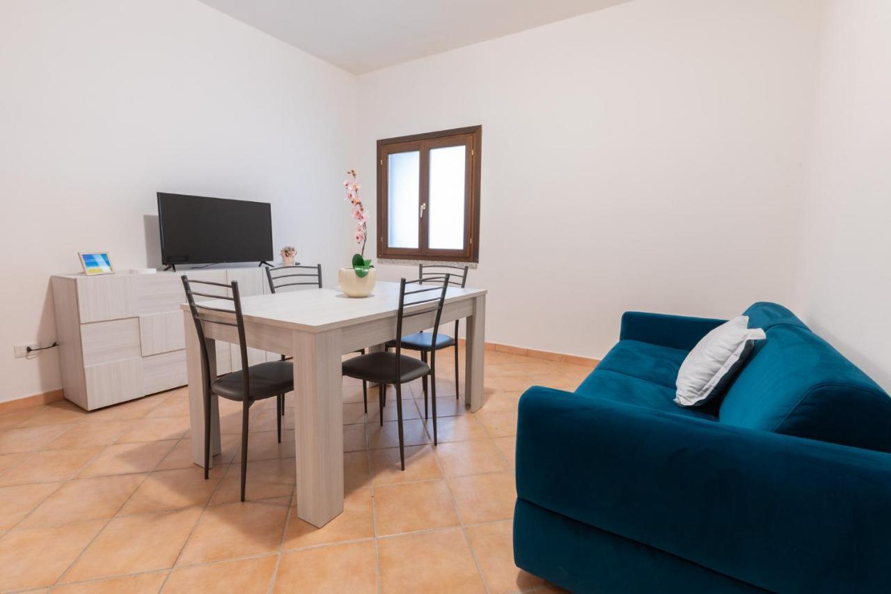 Nuovi Appartamenti Tri E Bilocali In Residence Con Piscina A Porto Cervo 800Mt Mare Liscia di Vacca Eksteriør billede
